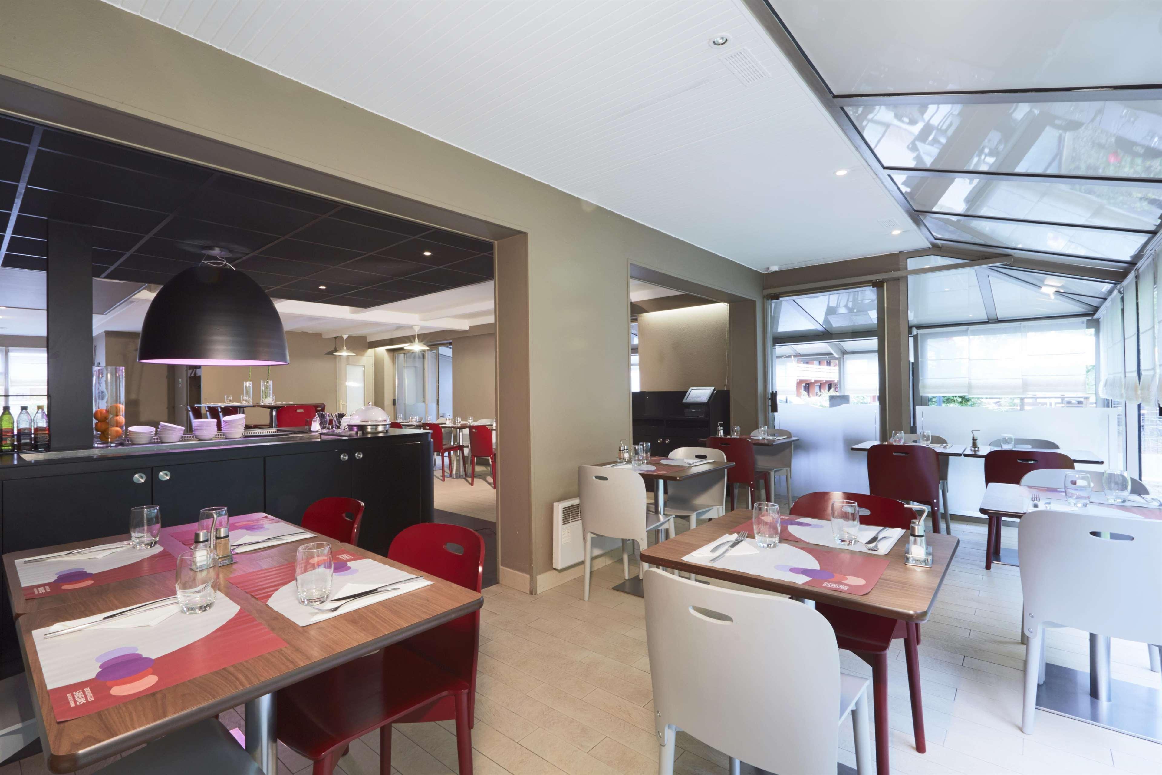 Campanile Colmar - Parc Des Expositions Hotel Exterior photo